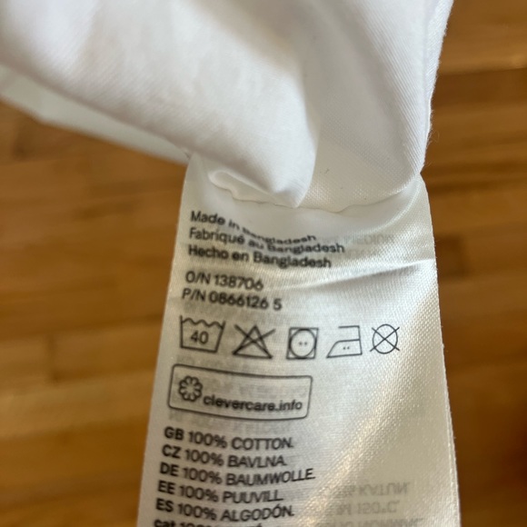 H&M Boys White Shirt Long SLeeve Button up. Size 9-10Y - Picture 4 of 4